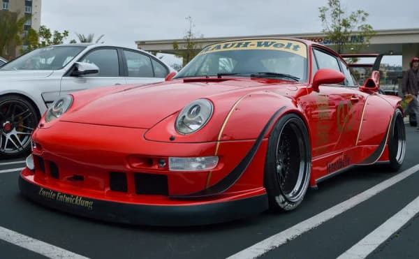 RWB Porsche: Akira Nakai and the Rauh-Welt Begriff Widebody