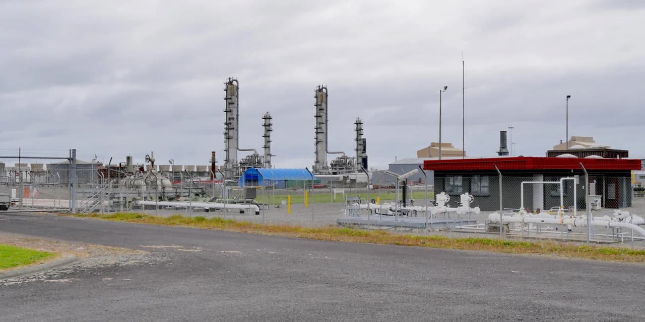 Methanol plant at Motunui in New Zealand