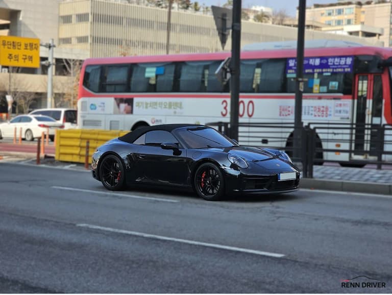 Porsche 911 Carrera 4S Cabriolet