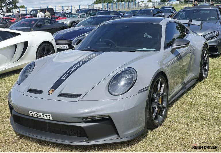 Porsche 992 GT3 front three-quarter view