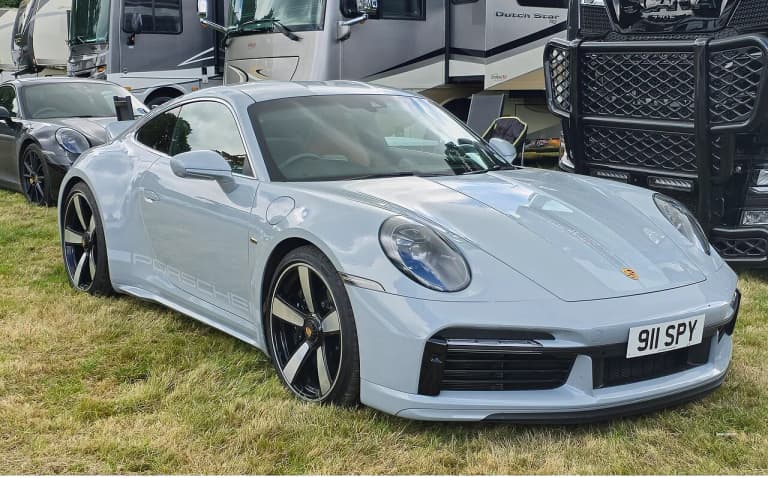 Porsche 992 Sport Classic in Sport Gray Metallic