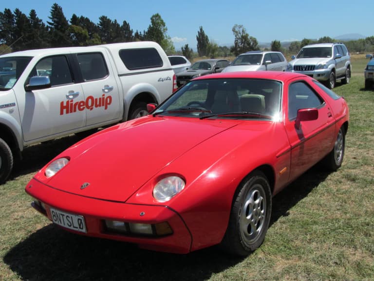 Early Porsche 928 with body-colored bumpers