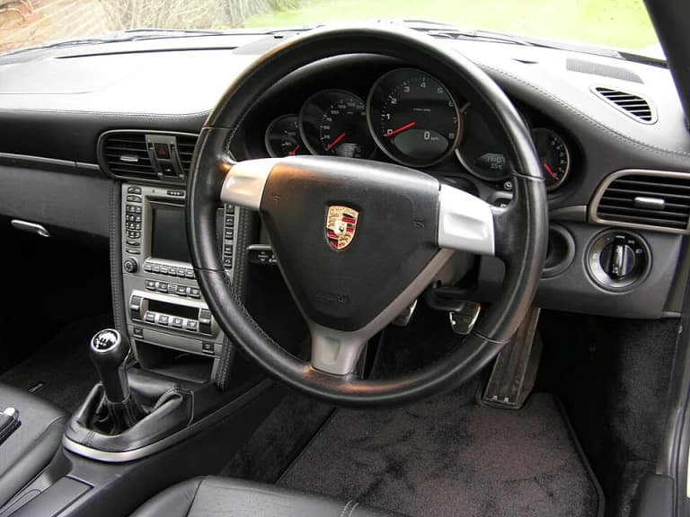 Porsche 911 (997) Carrera - Flickr - The Car Spy (9).jpg