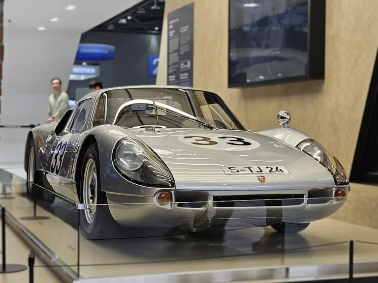 File:1964 Porsche 904 Carrera GTS (5).jpg