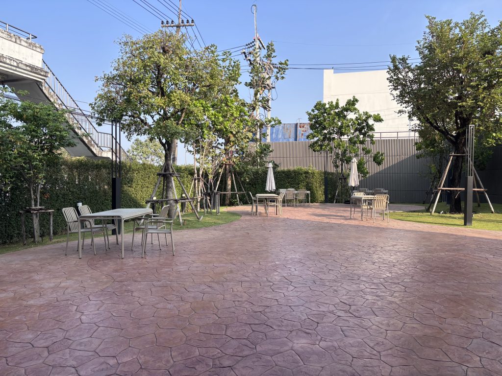 Realm Bangkok gallery image