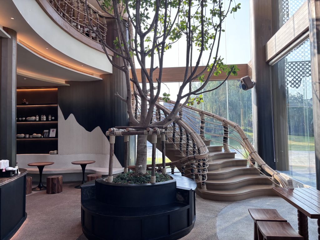 Realm Bangkok gallery image